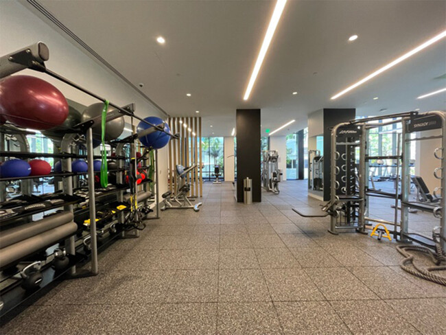 1 bedroom apartment with gym and pool, pet friendly in 1132 Bishop Street Honolulu, HI 96813 — photo 12
