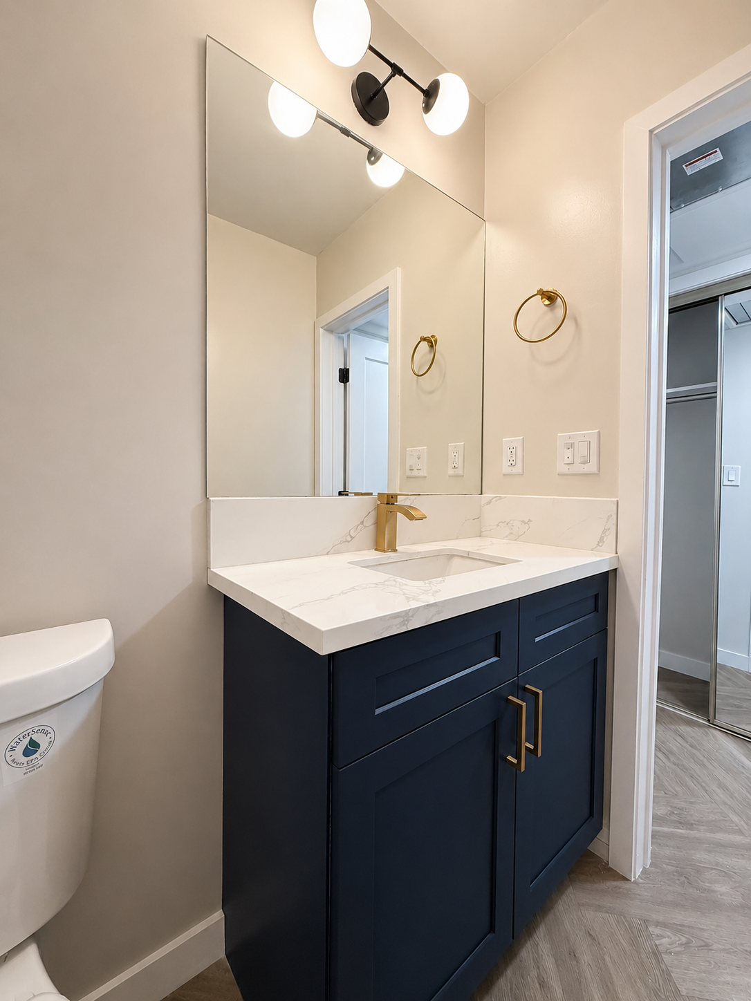 4 bedroom apartment, pet friendly in 6175 Canterbury Dr, Unit 104 Culver City, CA 90230 — photo 7