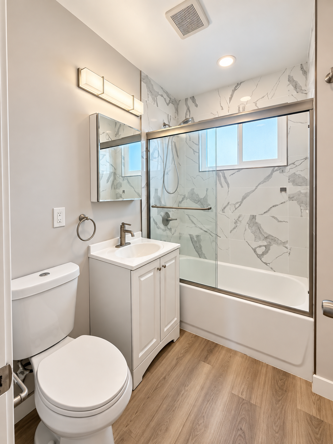2 bedroom apartment, pet friendly in 1120 Laurel Ave, Unit 5 West Hollywood, CA 90046 — photo 8