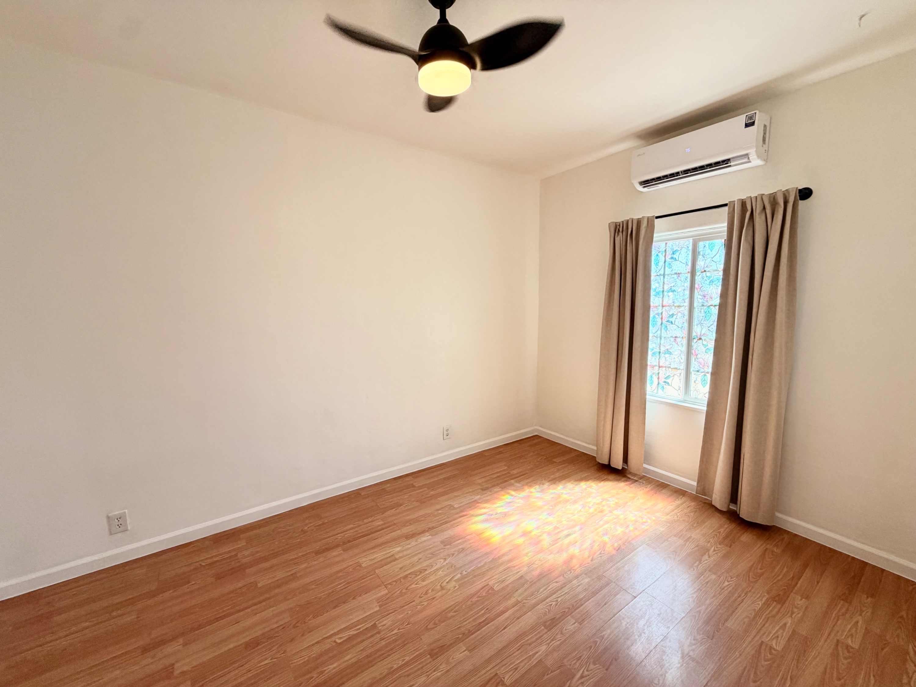 1 bedroom house, pet friendly in Ralston Avenue Pacoima, CA 91331 — photo 14