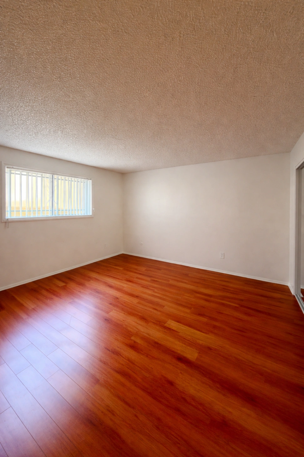 1 bedroom apartment with pool, pet friendly in 801 E Palmer Ave, Unit 111 Glendale, CA 91205 — photo 8