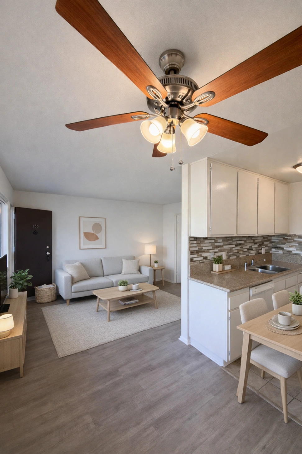 1 bedroom apartment with pool, pet friendly in 801 E Palmer Ave, Unit 220 Glendale, CA 91205 — photo 5