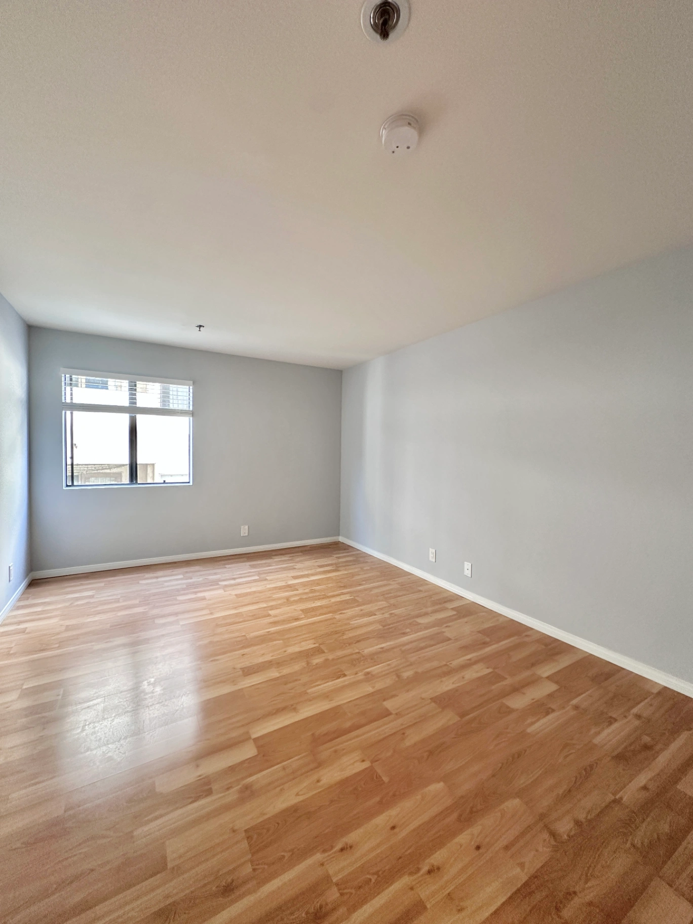 2 bedroom apartment with balcony, pet friendly in 100 N Clark Dr, Unit 205 Los Angeles, CA 90048 — photo 10