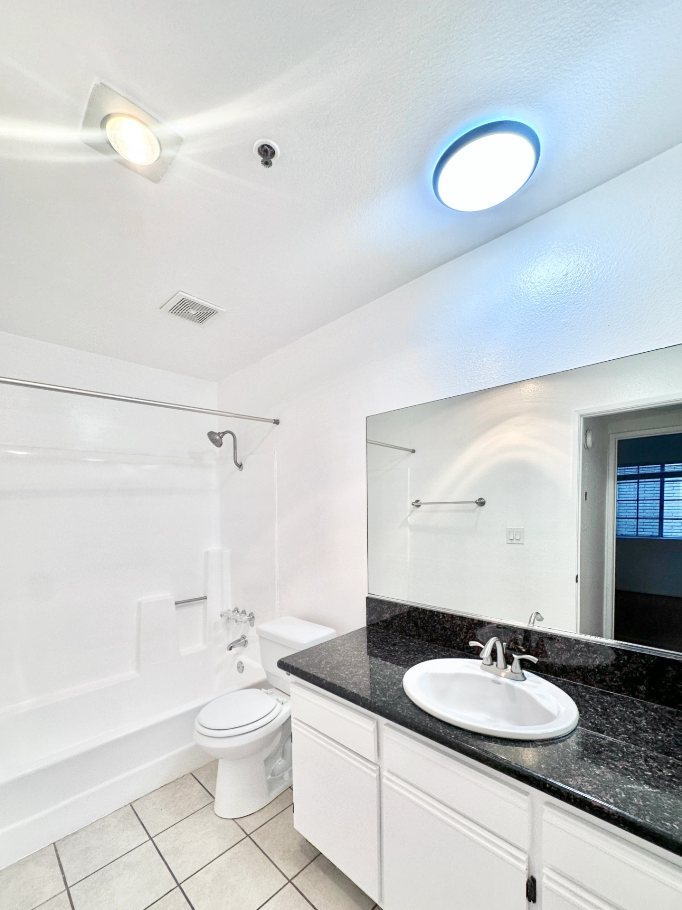 2 bedroom apartment with balcony, pet friendly in 8722 Burton Way, Unit 110 Los Angeles, CA 90048 — photo 6