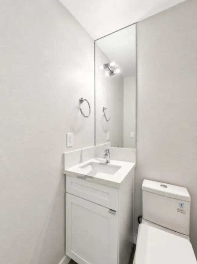 2 bedroom apartment, pet friendly in 1428 12th St, Unit H Santa Monica, CA 90401 — photo 8