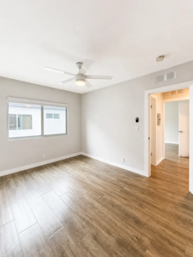 2 bedroom apartment, pet friendly in 1428 12th St, Unit H Santa Monica, CA 90401 — photo 12