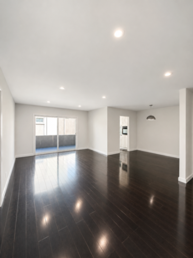 1 bedroom apartment with pool and balcony, pet friendly in 7224 Hillside Ave, Unit 12 Los Angeles, CA 90046 — photo 4