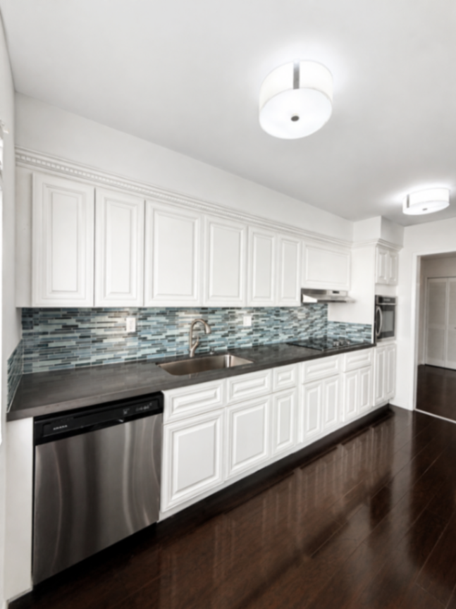 1 bedroom apartment with pool and balcony, pet friendly in 7224 Hillside Ave, Unit 12 Los Angeles, CA 90046 — photo 7