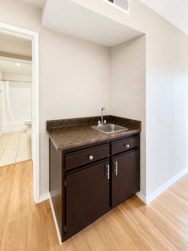 2 bedroom apartment with balcony, pet friendly in 8722 Burton Way, Unit 407 Los Angeles, CA 90048 — photo 6