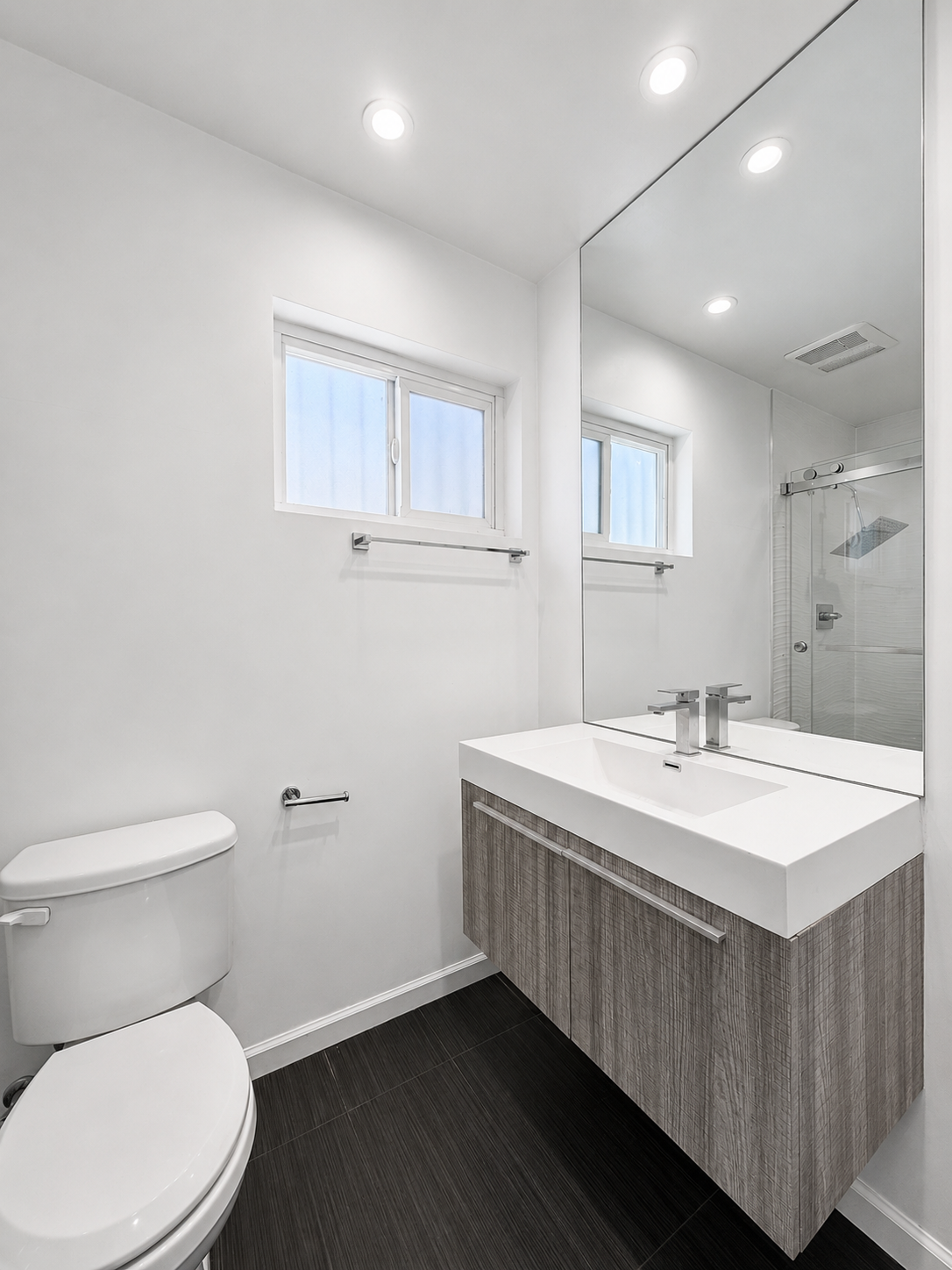 2 bedroom apartment with pool, pet friendly in 7224 Hillside Ave, Unit 9 Los Angeles, CA 90046 β photo 9