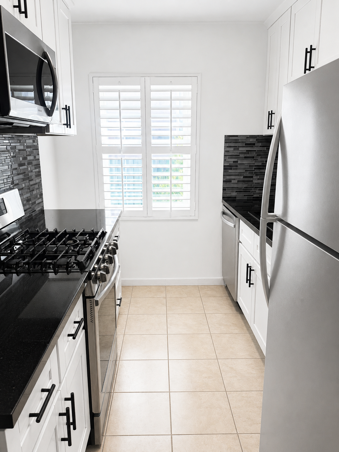 2 bedroom apartment, pet friendly in South Hayworth Avenue Los Angeles, CA 90048 — photo 5