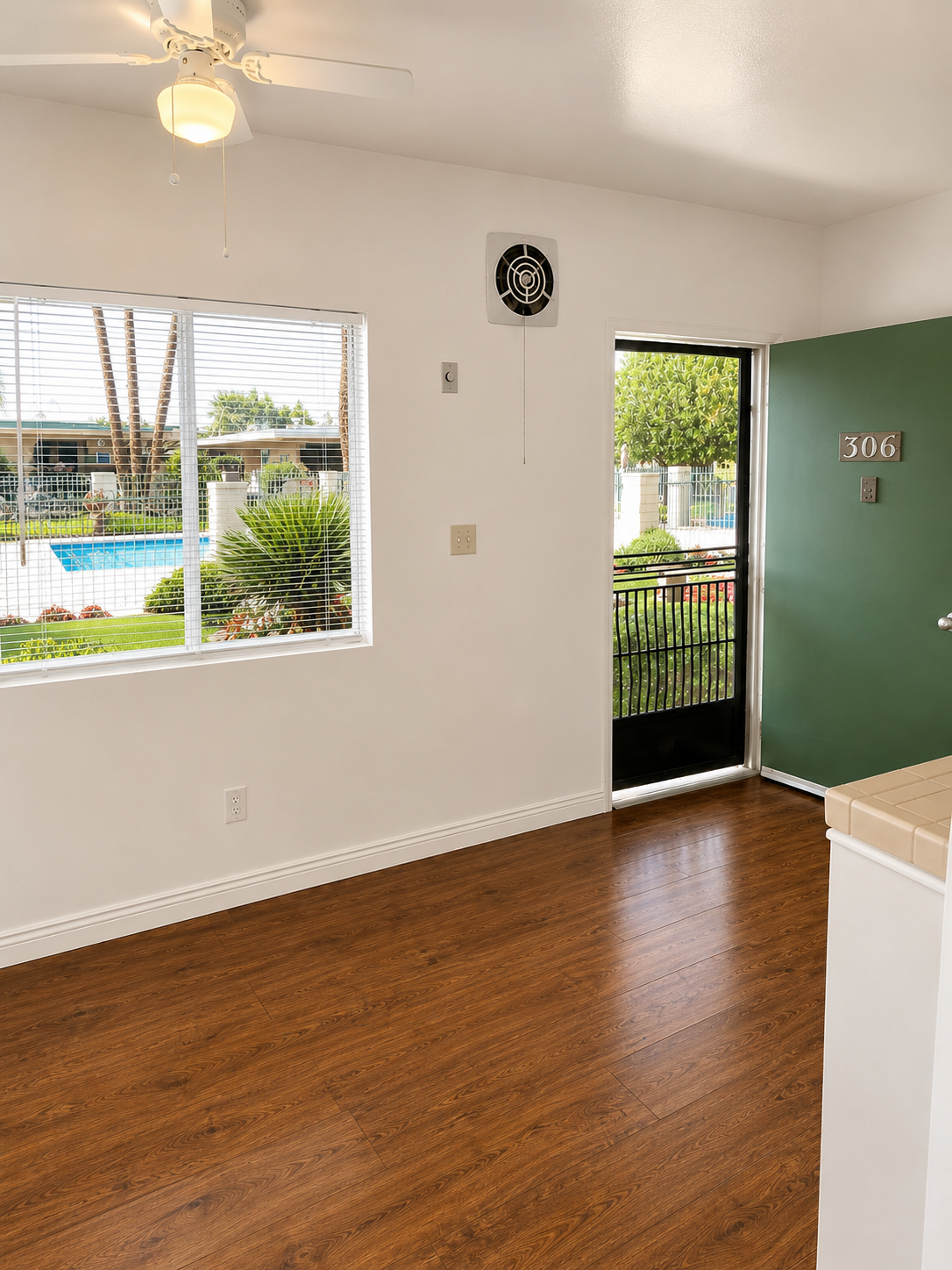 1 bedroom apartment with pool, pet friendly in 71760 San Jacinto Dr, Unit 306 Rancho Mirage, CA 92270 — photo 2