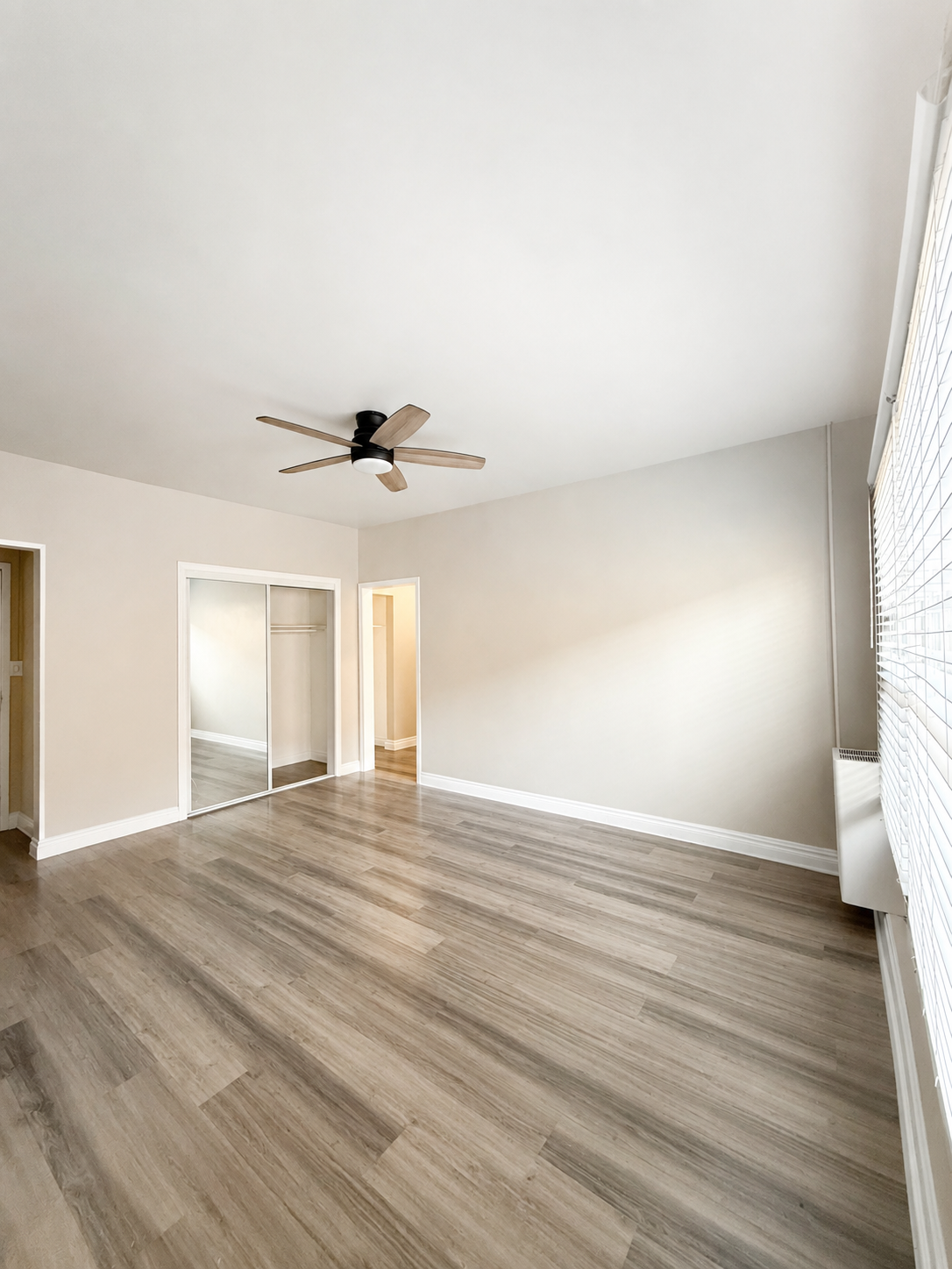 apartment, pet friendly in 250 S Kenmore Ave, Unit 203 Los Angeles, CA 90004 β photo 10