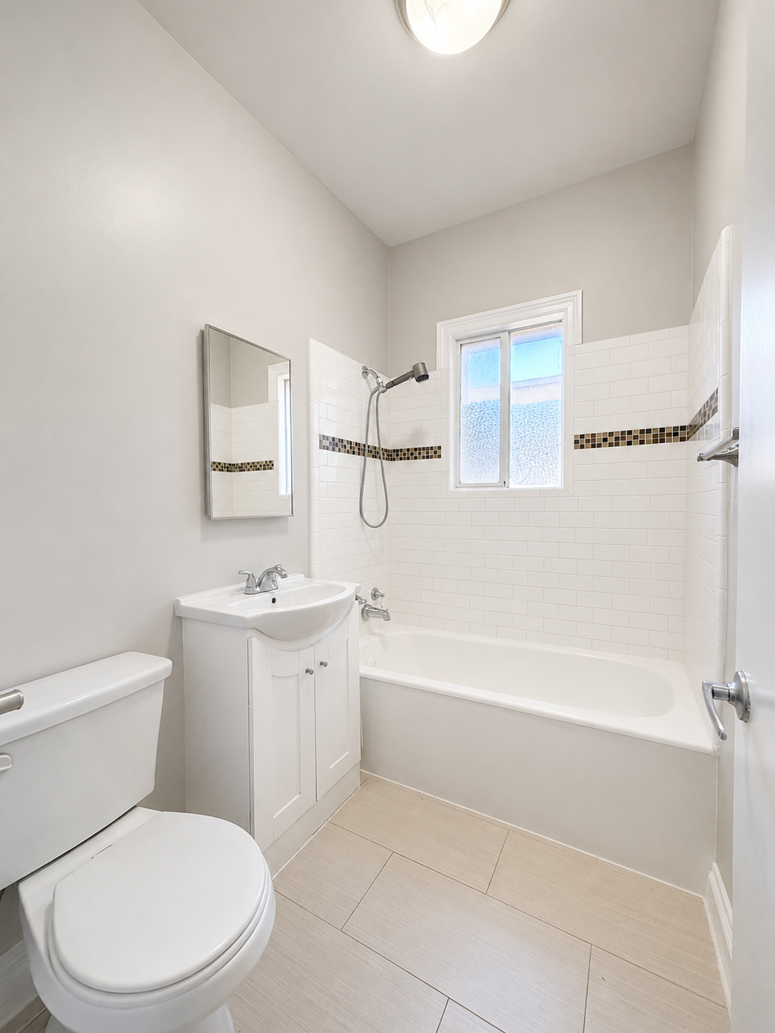 apartment, pet friendly in 250 S Kenmore Ave, Unit 203 Los Angeles, CA 90004 β photo 5