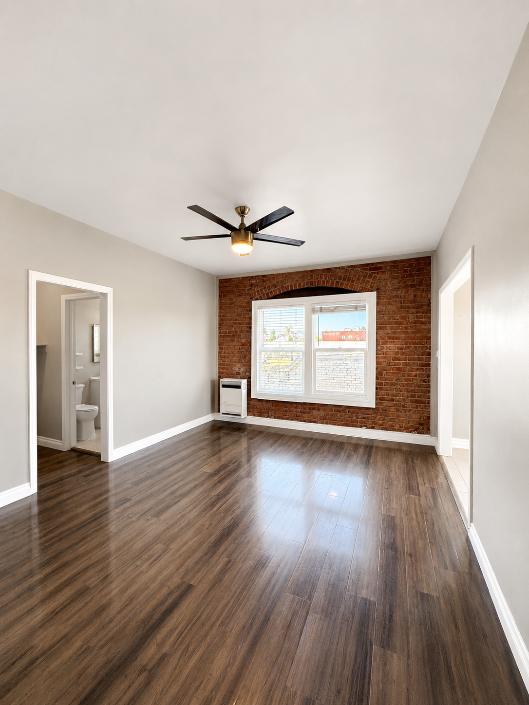 apartment, pet friendly in 250 S Kenmore Ave, Unit 408 Los Angeles, CA 90004 — photo 7