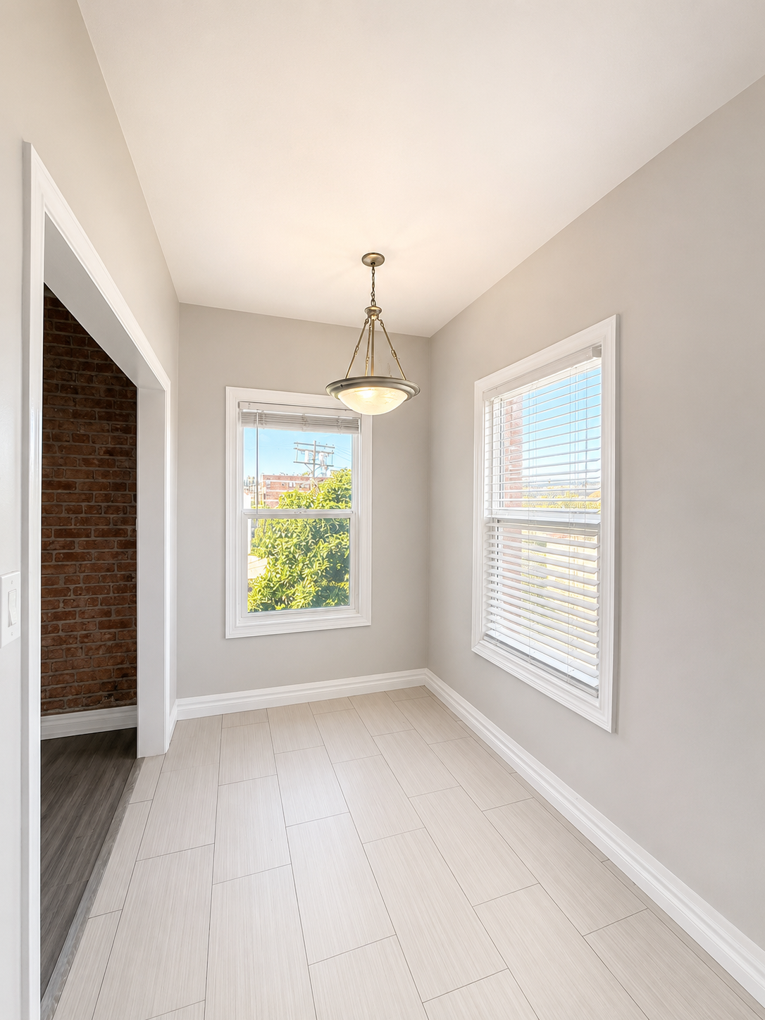 apartment, pet friendly in 250 S Kenmore Ave, Unit 408 Los Angeles, CA 90004 — photo 9