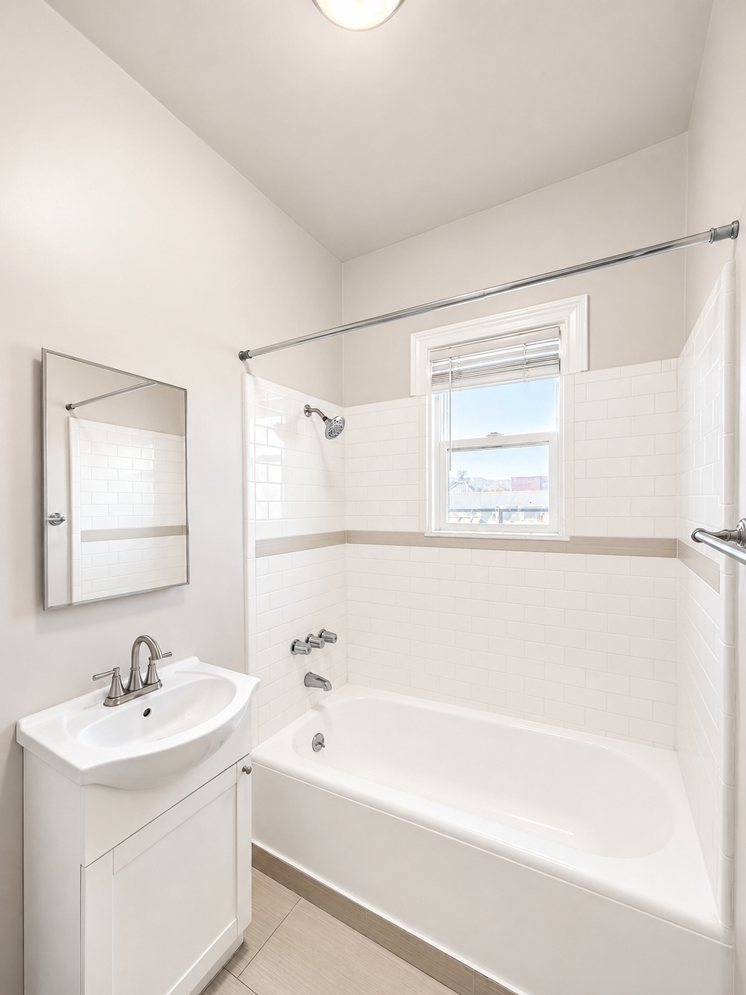 apartment, pet friendly in 250 S Kenmore Ave, Unit 408 Los Angeles, CA 90004 — photo 5