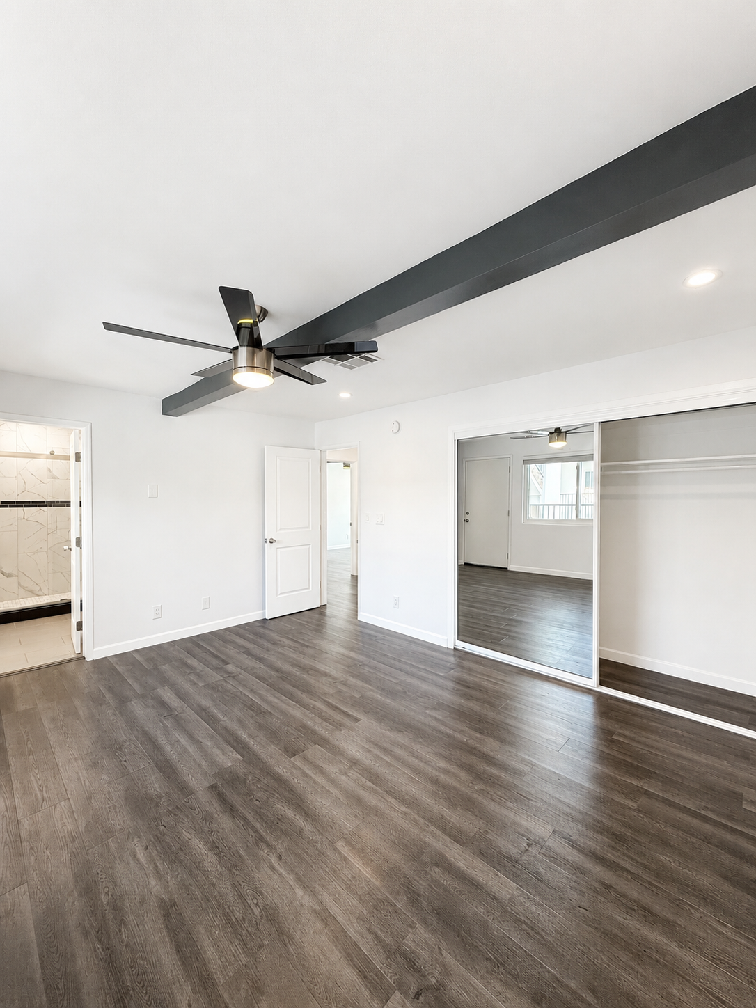 3 bedroom apartment with balcony, pet friendly in 1615 Greenfield Ave, Unit 9 Los Angeles, CA 90025 — photo 14