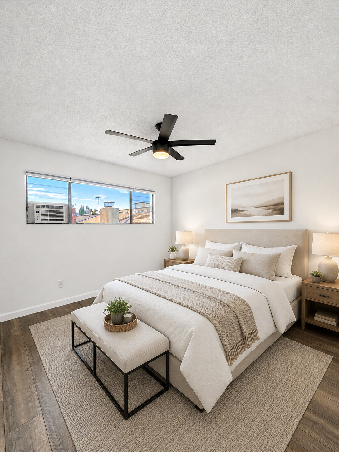 2 bedroom apartment with pool, pet friendly in 1845 Canyon Dr, Unit 12 Los Angeles, CA 90028 — photo 3