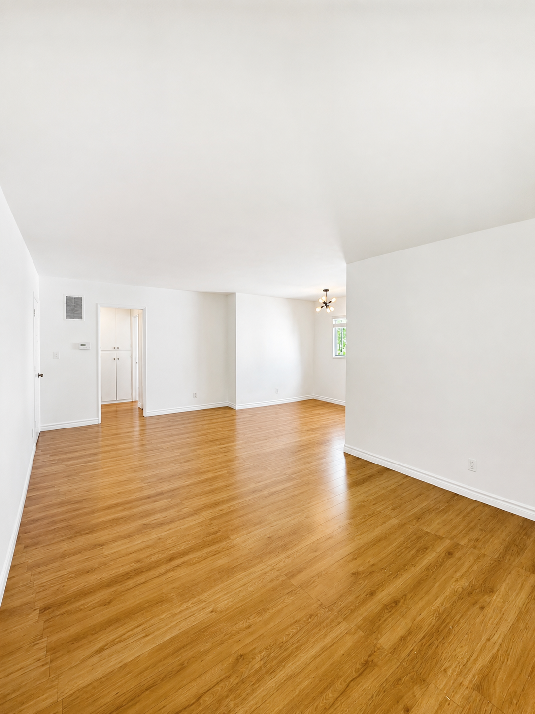 2 bedroom apartment, pet friendly in 1044 N Curson Ave, Unit 8 West Hollywood, CA 90046 — photo 10