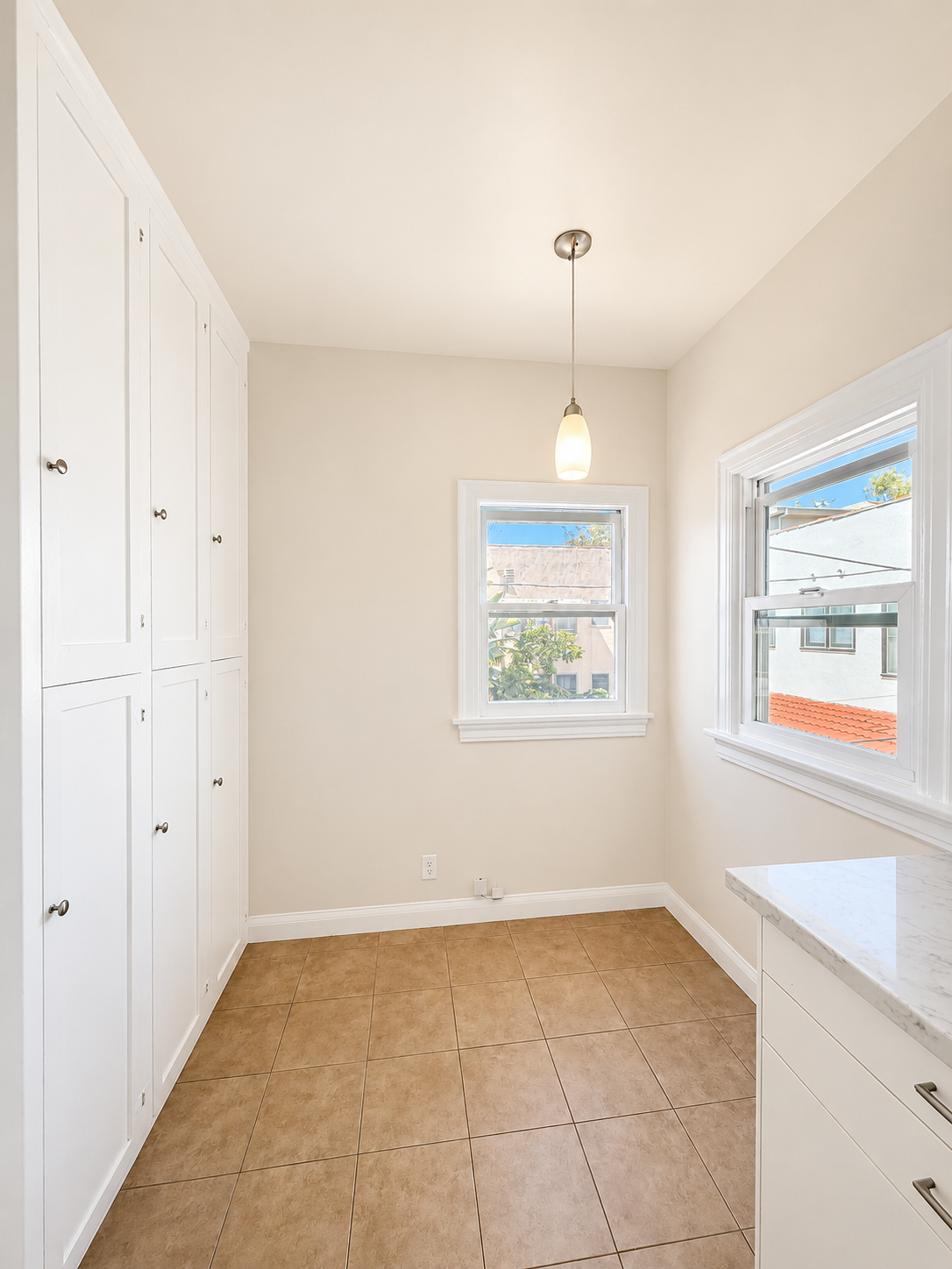 apartment, pet friendly in 832 Edinburgh Ave, Unit 8 Los Angeles, CA 90046 — photo 9