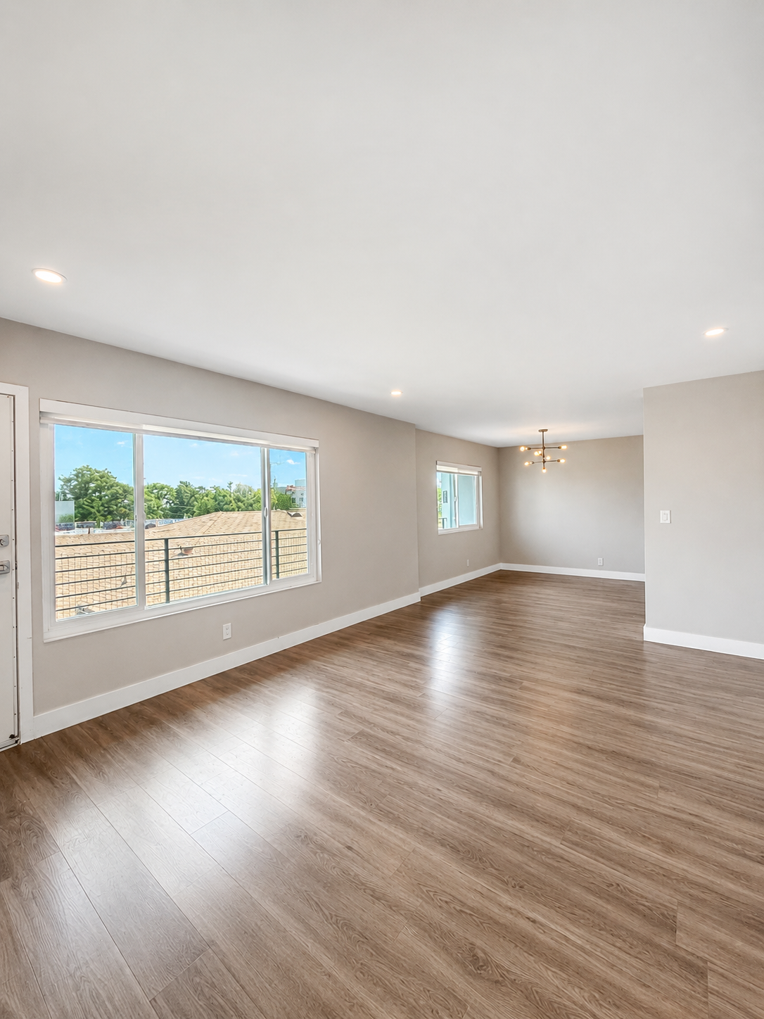 2 bedroom apartment, pet friendly in 925 N San Vicente Blvd, Unit 3B West Hollywood, CA 90069 — photo 11