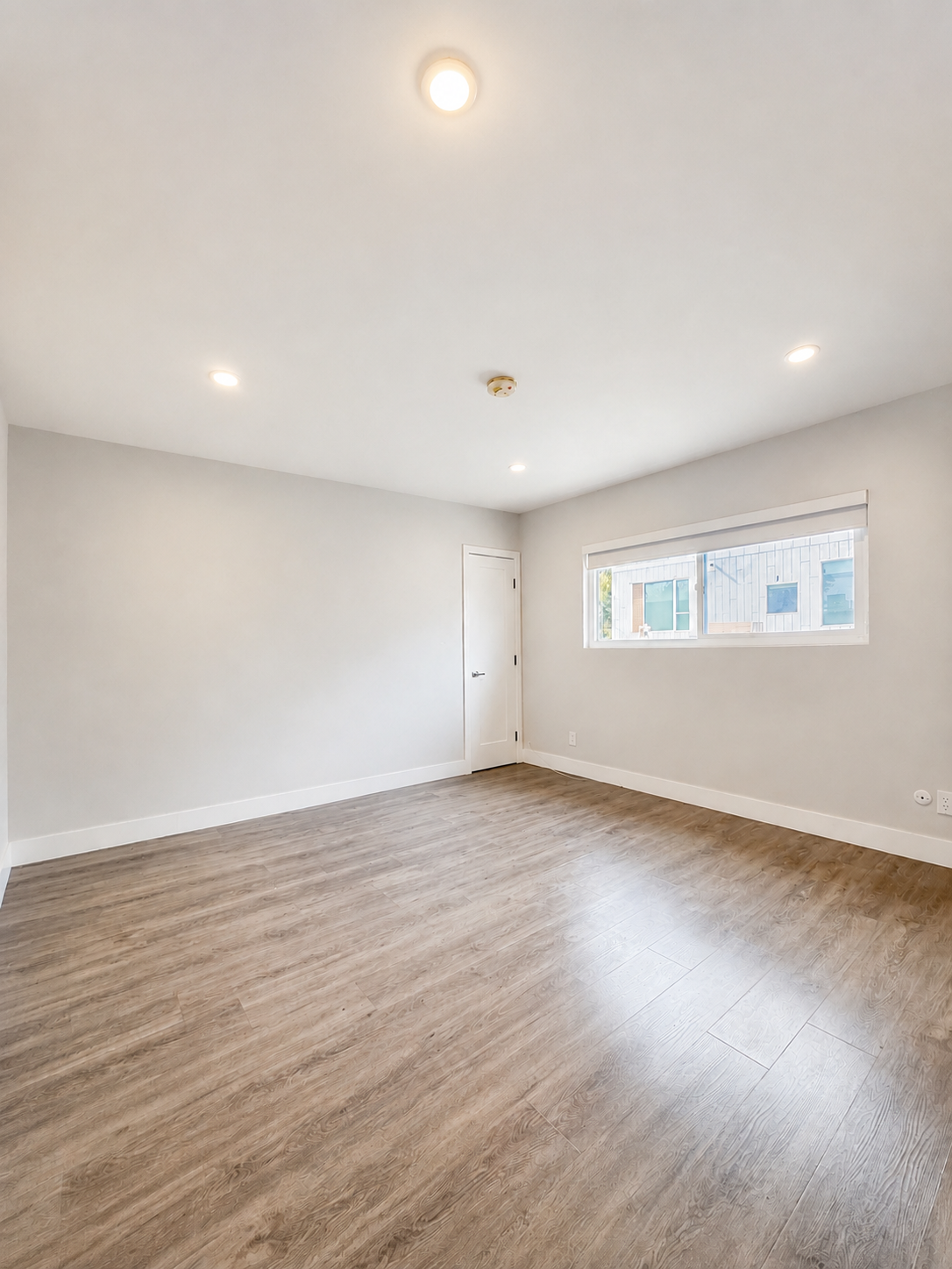 2 bedroom apartment, pet friendly in 925 N San Vicente Blvd, Unit 3B West Hollywood, CA 90069 — photo 4