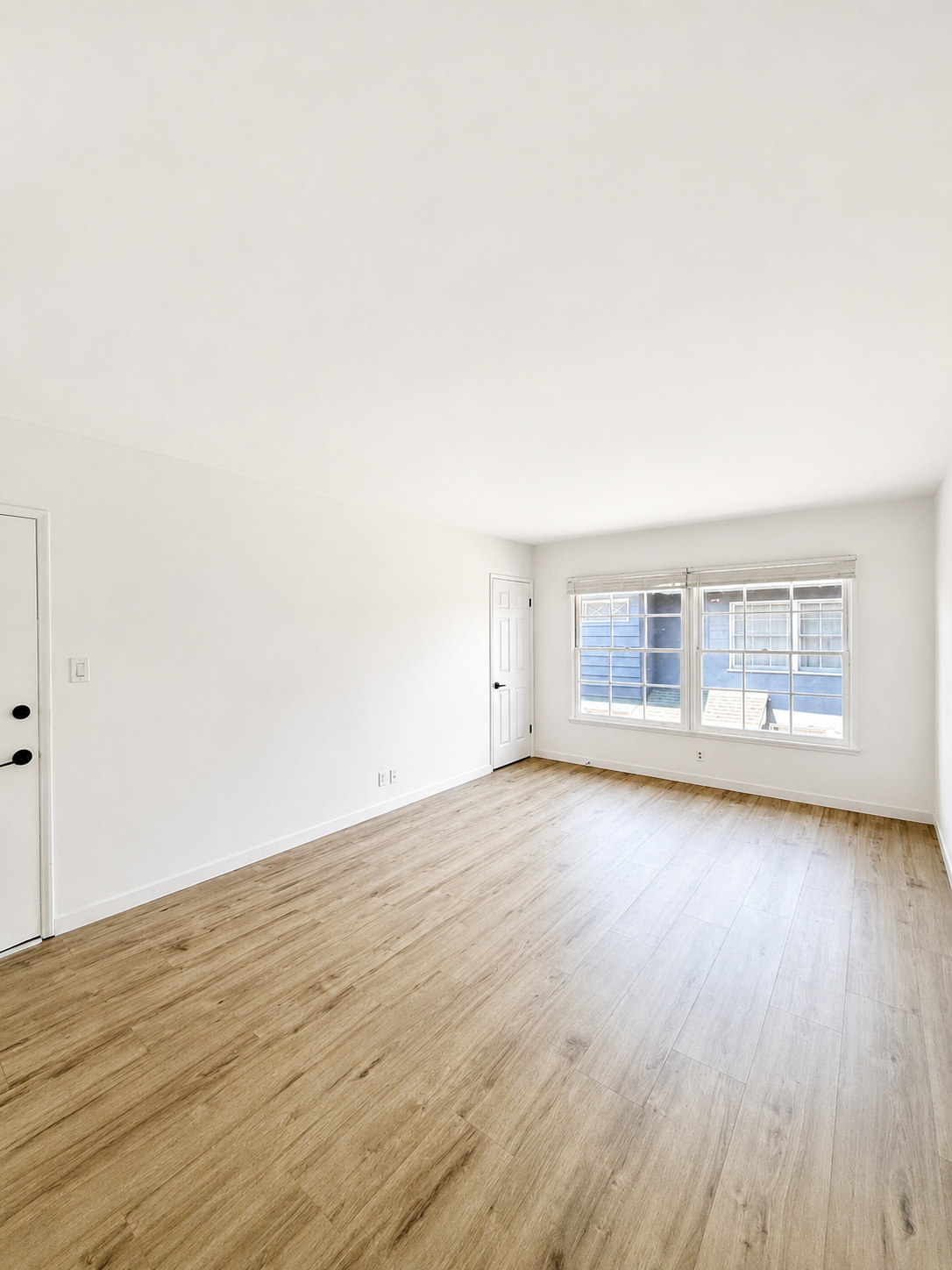 1 bedroom apartment, pet friendly in 13515 Moorpark St, Unit 5 Los Angeles, CA 91423 — photo 5