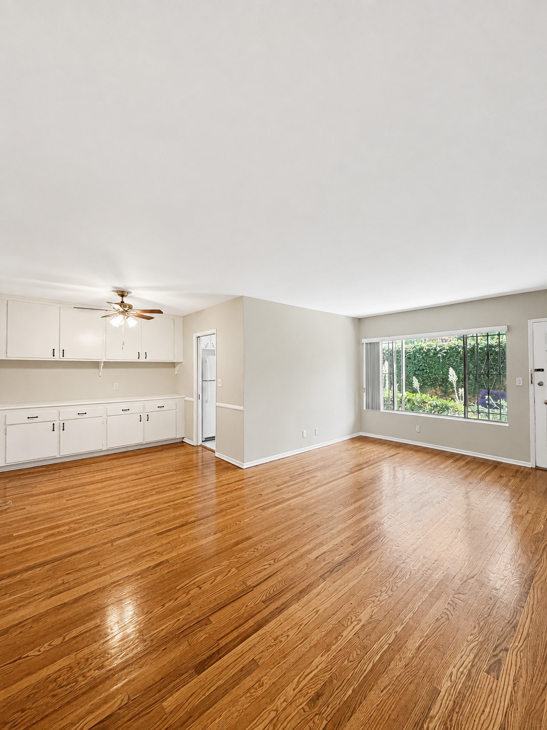 1 bedroom apartment, pet friendly in 816 Hayworth Ave, Unit 3 Los Angeles, CA 90046 — photo 8