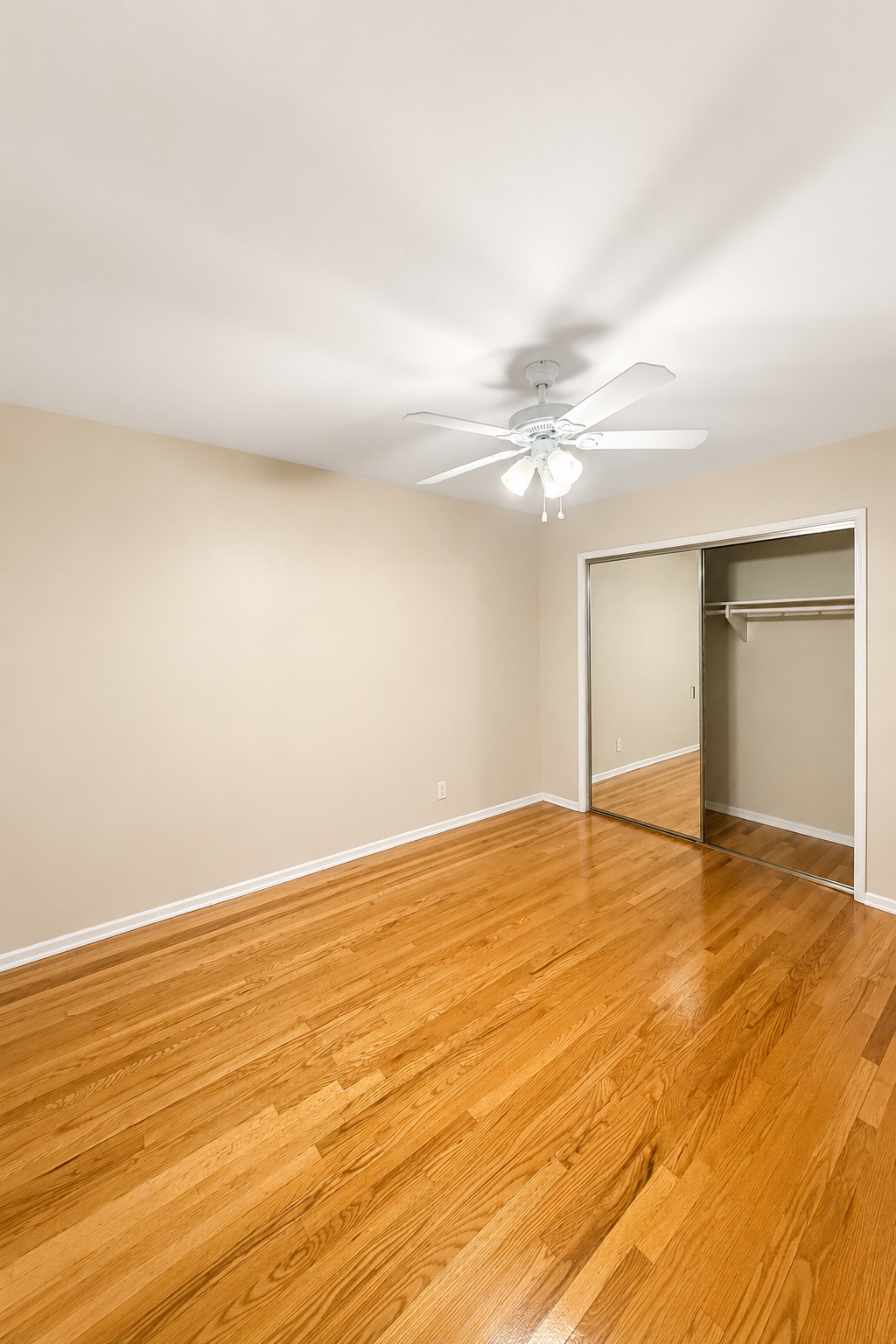 1 bedroom apartment, pet friendly in 816 Hayworth Ave, Unit 3 Los Angeles, CA 90046 — photo 11