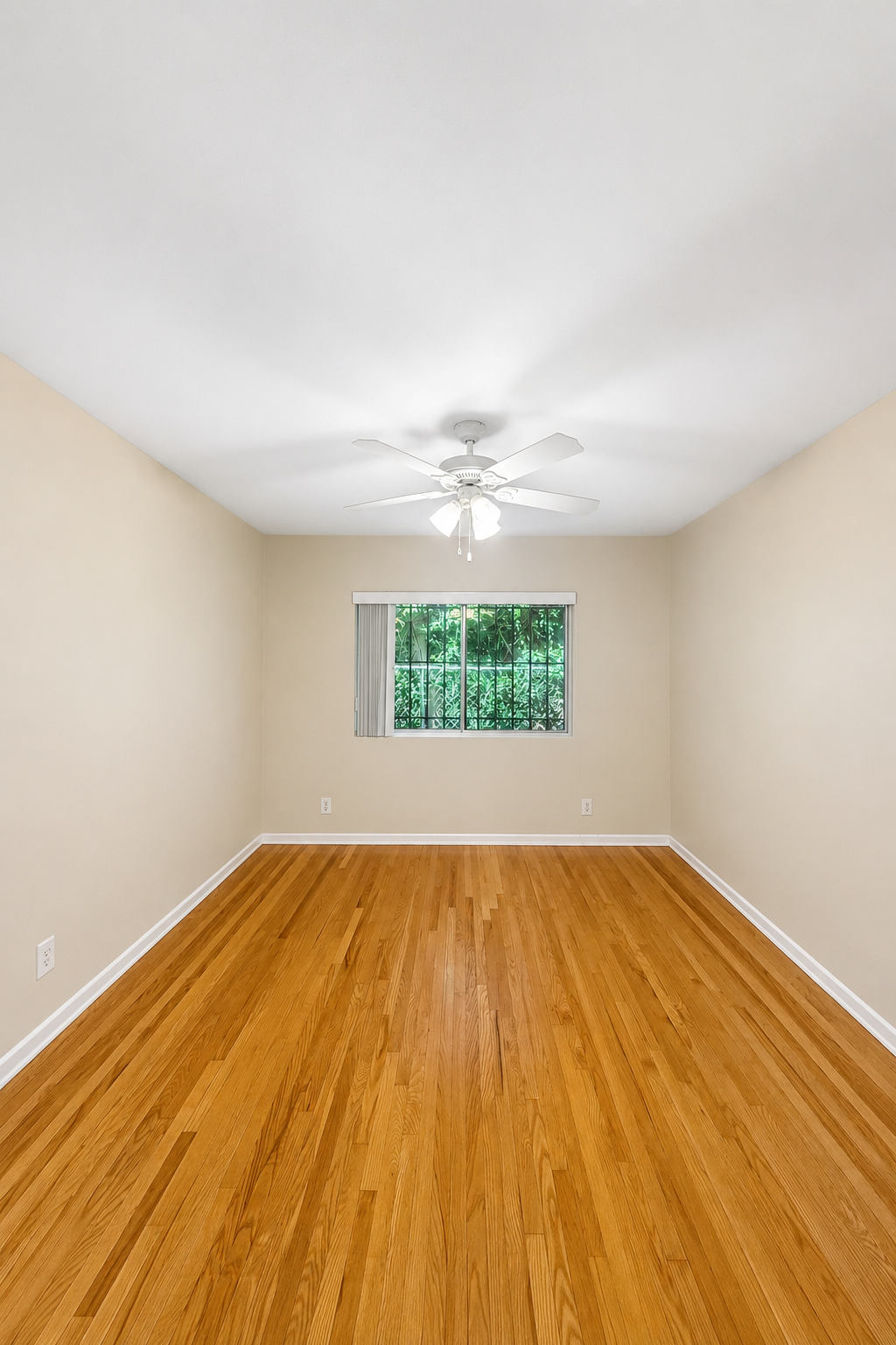 1 bedroom apartment, pet friendly in 816 Hayworth Ave, Unit 3 Los Angeles, CA 90046 — photo 4