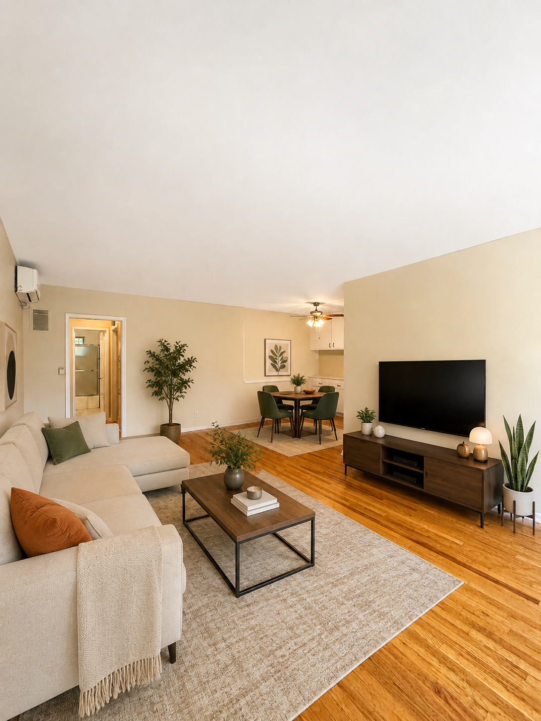 1 bedroom apartment, pet friendly in 816 Hayworth Ave, Unit 3 Los Angeles, CA 90046