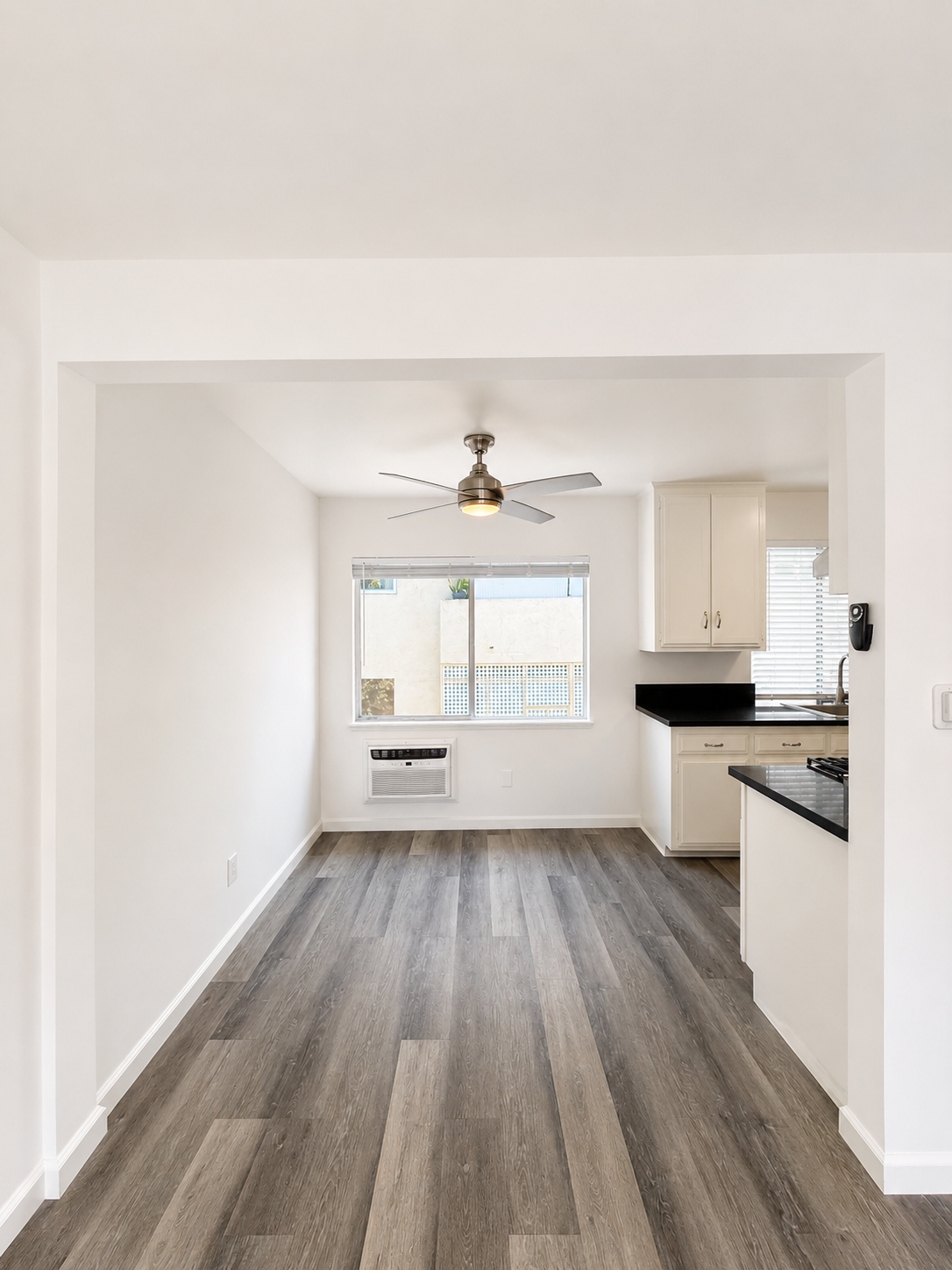 1 bedroom apartment, pet friendly in 10707 Landale St, Unit 6 Los Angeles, CA 91602 — photo 11