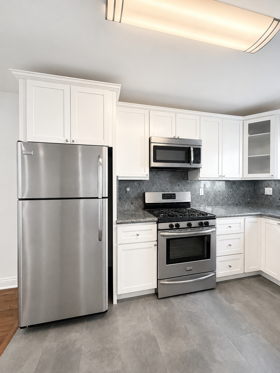 1 bedroom apartment, pet friendly in 102 Hayworth Ave, Unit 3 Los Angeles, CA 90048 — photo 5