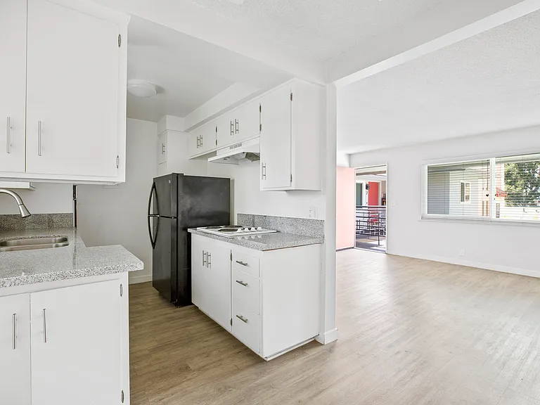 1 bedroom apartment, pet friendly in 1119 Huntington Dr, Unit 5 South Pasadena, CA 91030 — photo 3