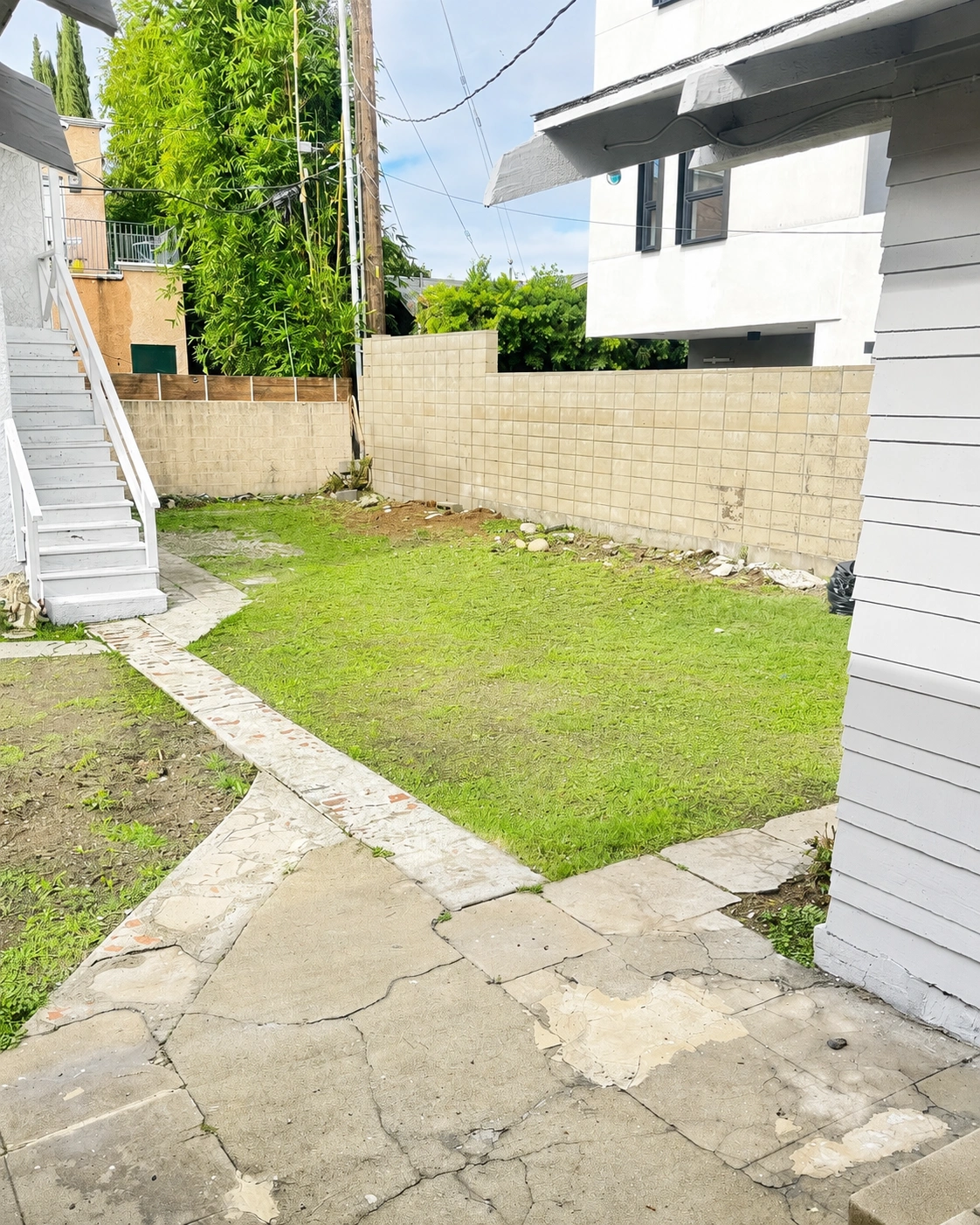 1 bedroom apartment, pet friendly in 1215 N Detroit St, Unit 1/2 West Hollywood, CA 90046 — photo 20