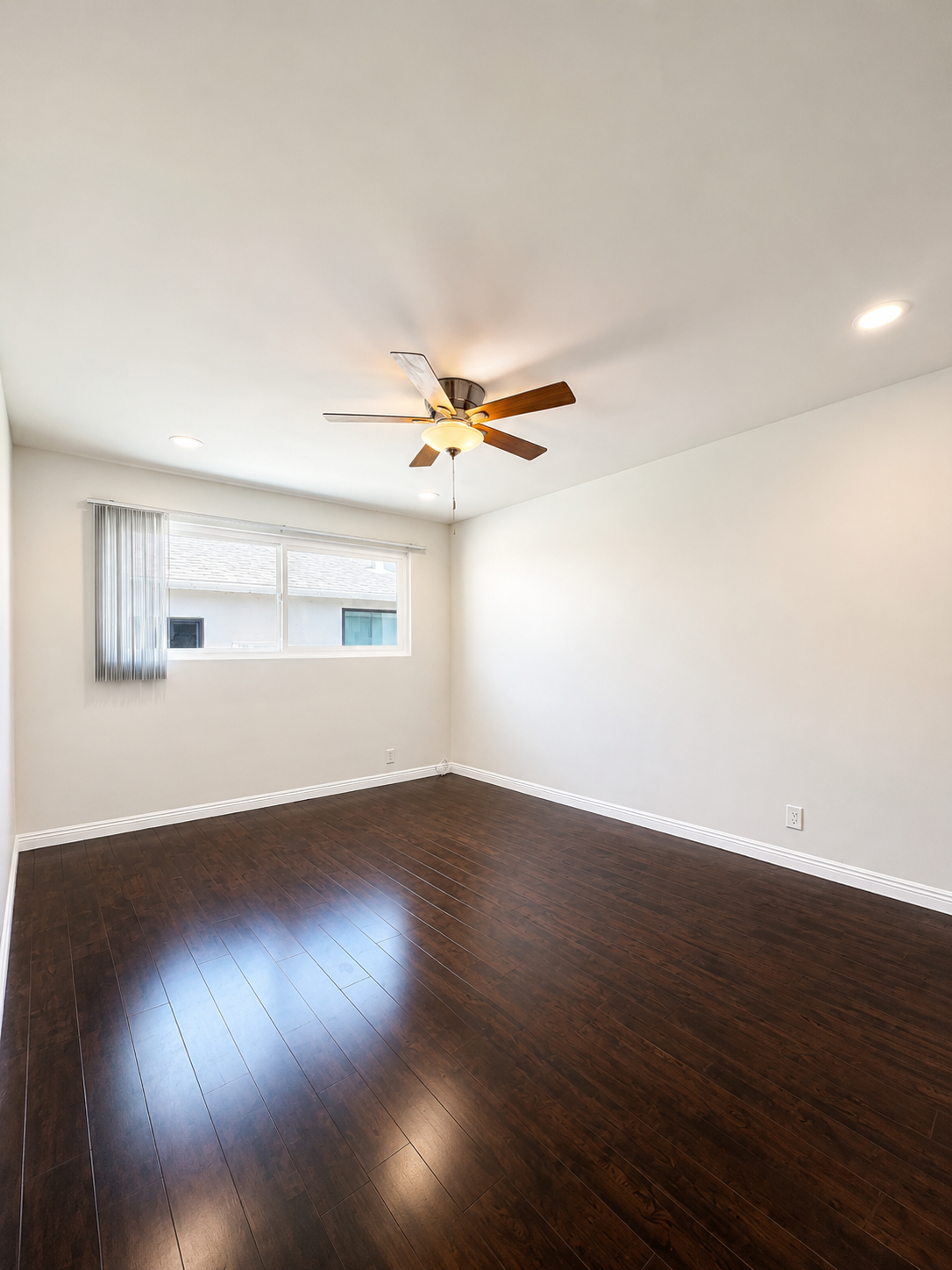 1 bedroom apartment, pet friendly in 1120-1130 Laurel Ave, Unit 11 West Hollywood, CA 90046 — photo 4