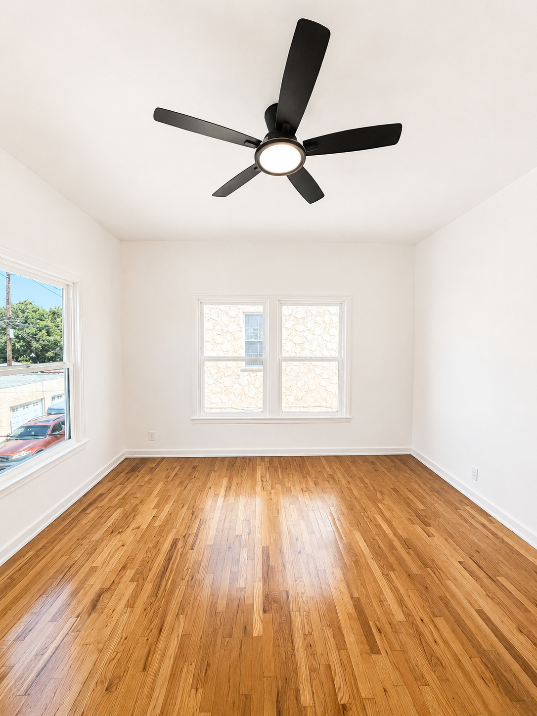 2 bedroom apartment, pet friendly in 323 N Sierra Bonita Ave, Unit 1/2 Los Angeles, CA 90036 — photo 16
