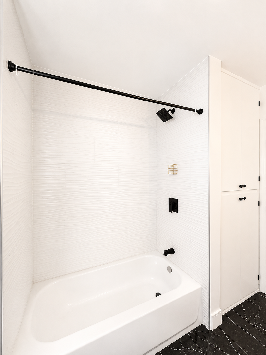 1 bedroom apartment with balcony, pet friendly in 8520 Sherwood Dr, Unit 3 West Hollywood, CA 90069 — photo 8