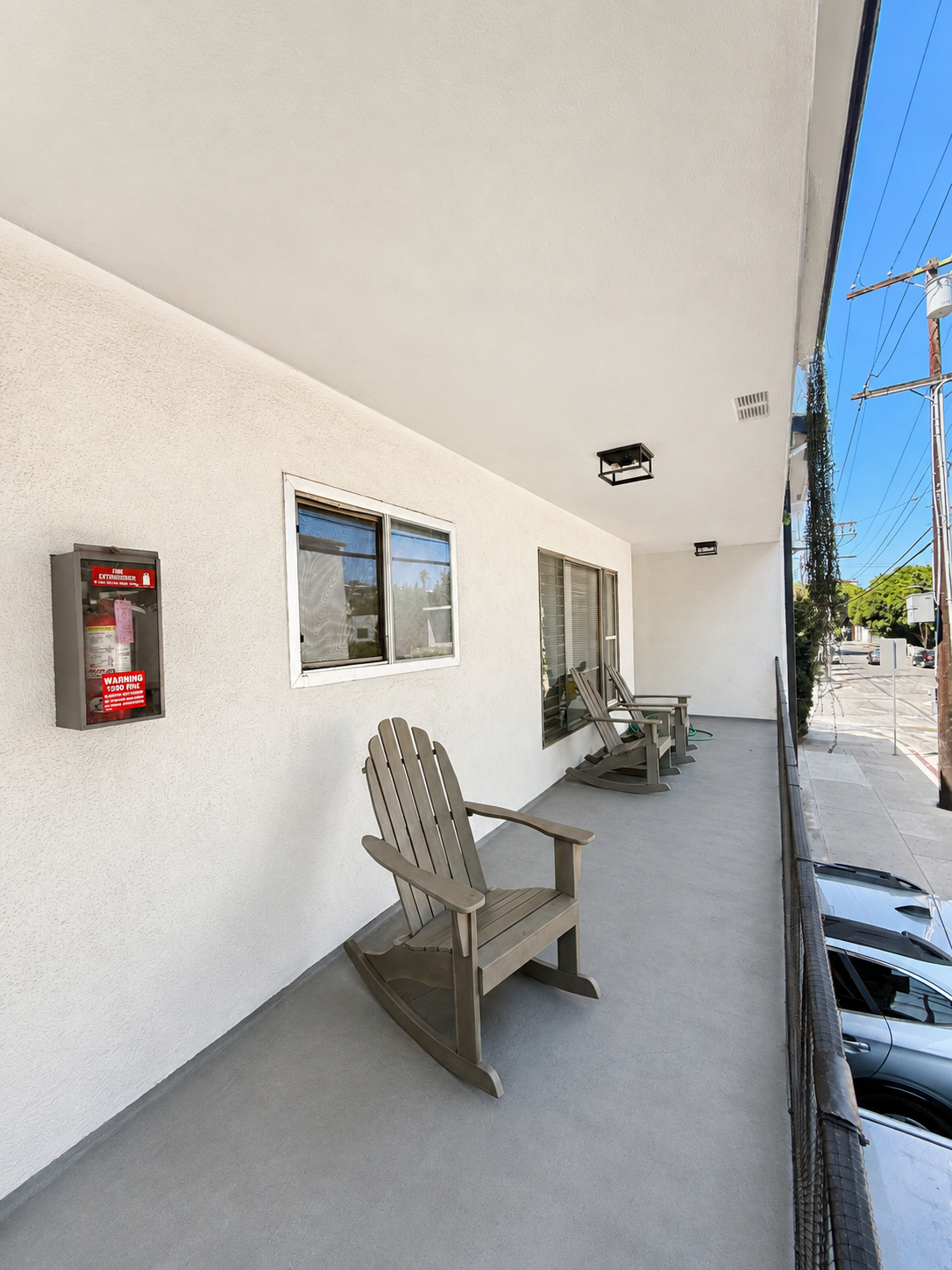 1 bedroom apartment with balcony, pet friendly in 8520 Sherwood Dr, Unit 3 West Hollywood, CA 90069 — photo 13