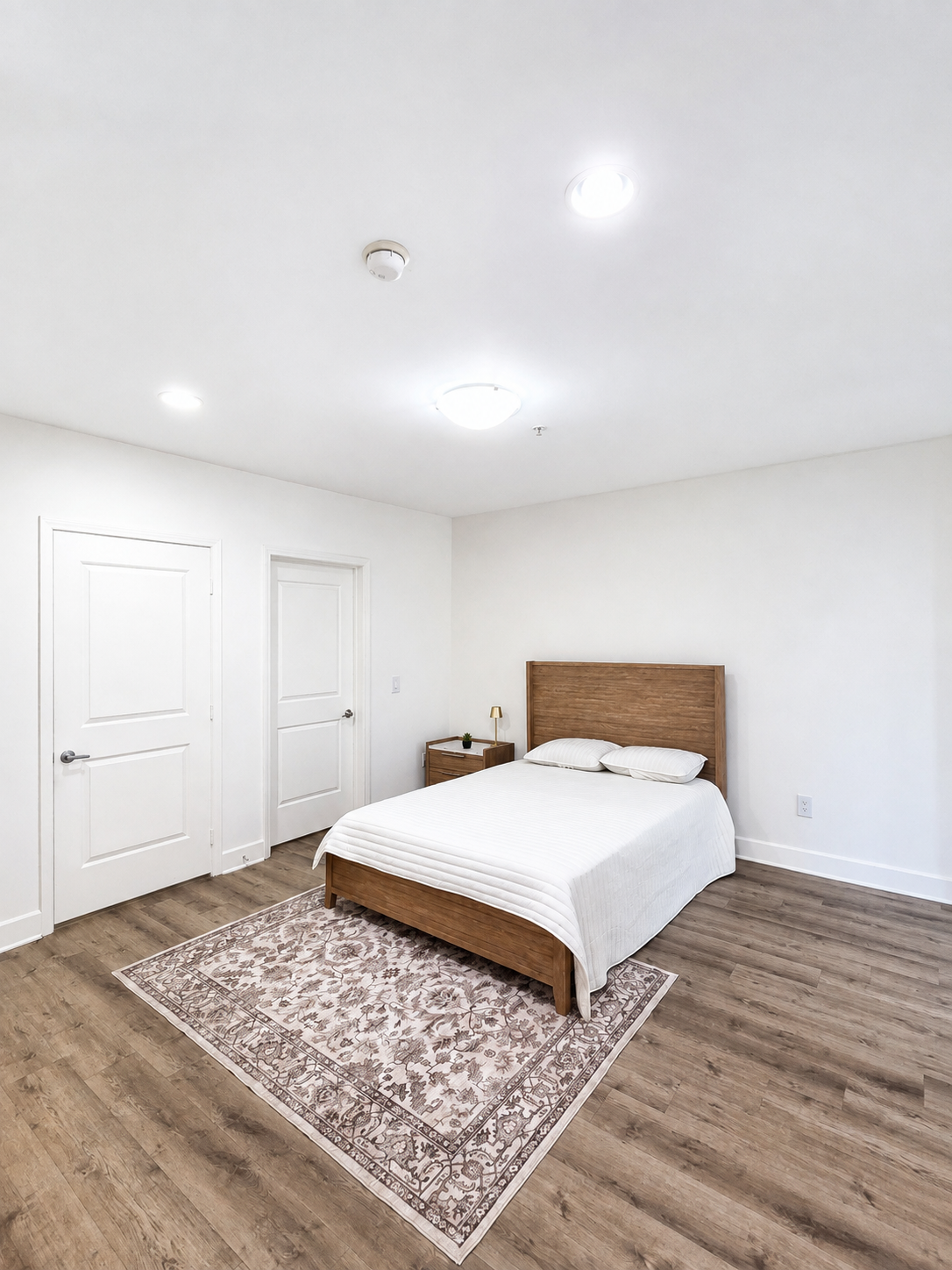 2 bedroom apartment with balcony and gym, pet friendly in 11011 Huston St, Unit 105 Los Angeles, CA 91601 — photo 6