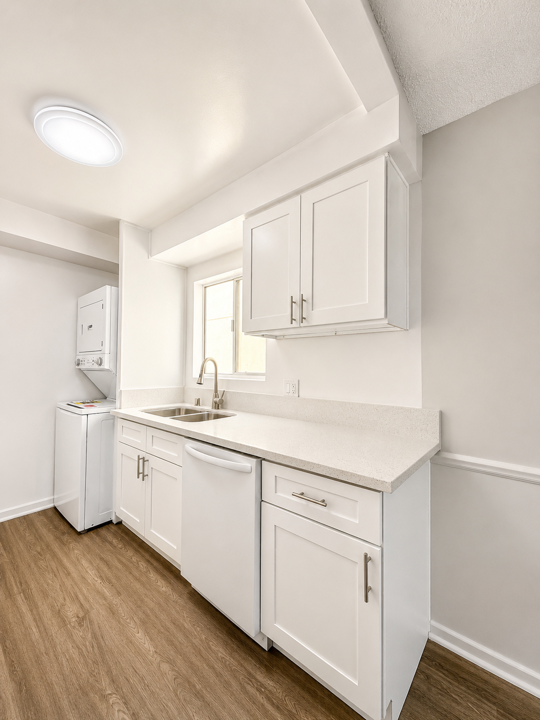 1 bedroom apartment with balcony, pet friendly in 1027 N Ogden Dr, Unit 6 West Hollywood, CA 90046 — photo 6