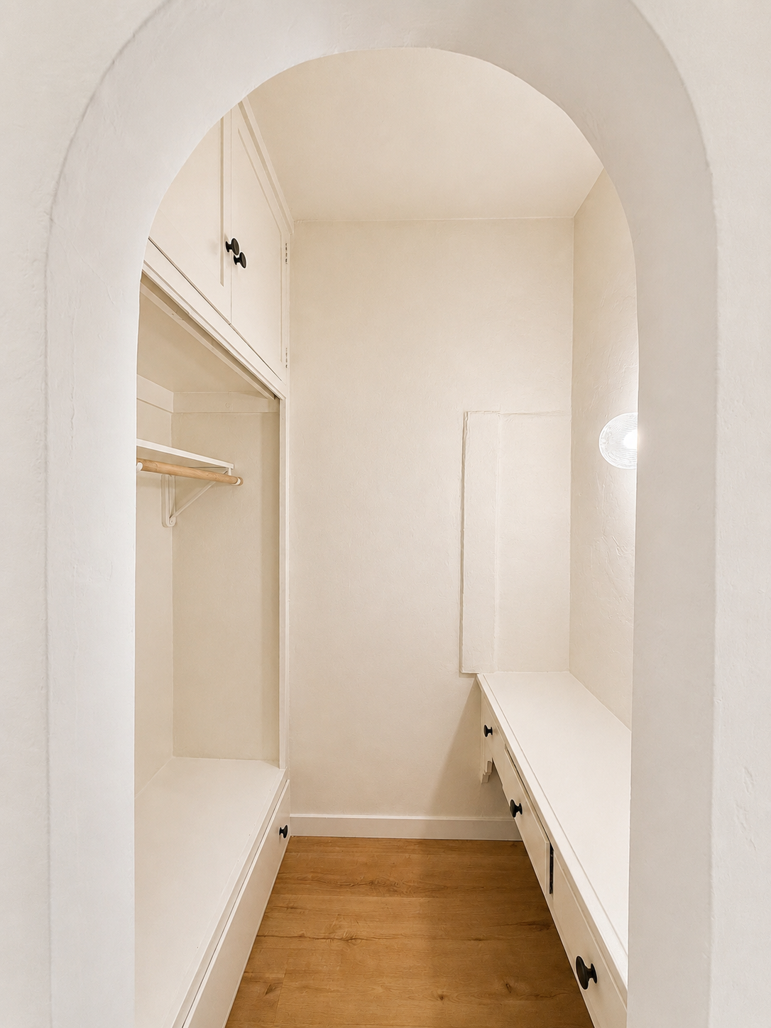 1 bedroom apartment, pet friendly in 840 6th St, Unit 8 Los Angeles, CA 90017 β photo 12