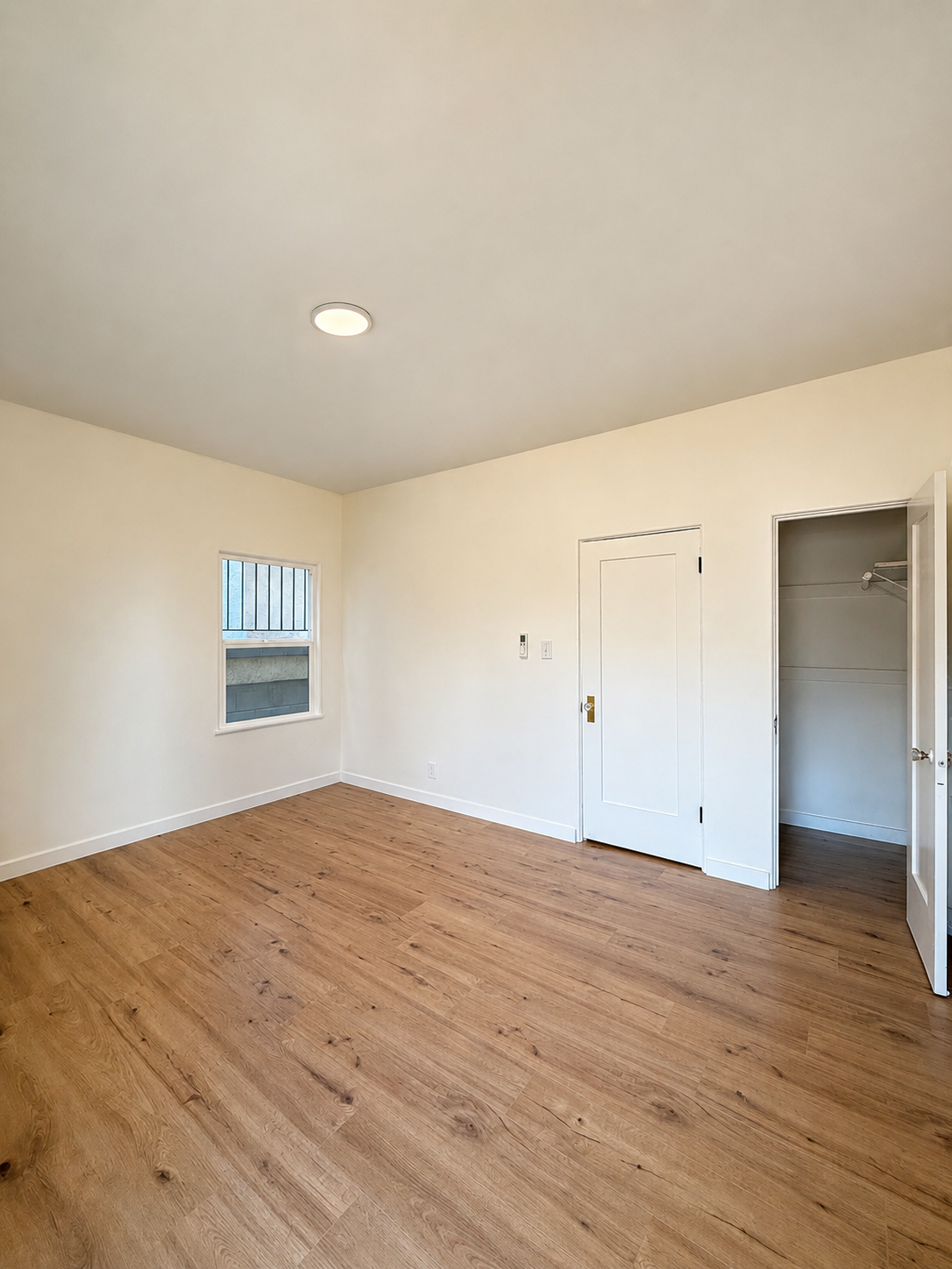 1 bedroom apartment, pet friendly in 840 6th St, Unit 8 Los Angeles, CA 90017 β photo 14