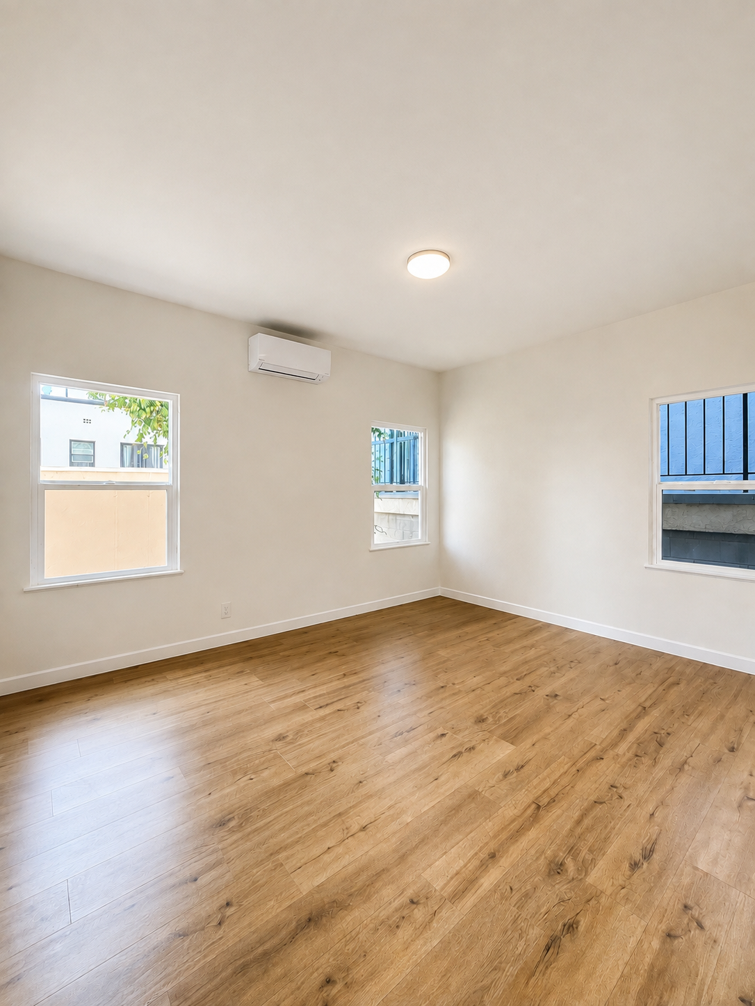 1 bedroom apartment, pet friendly in 840 6th St, Unit 8 Los Angeles, CA 90017 β photo 4