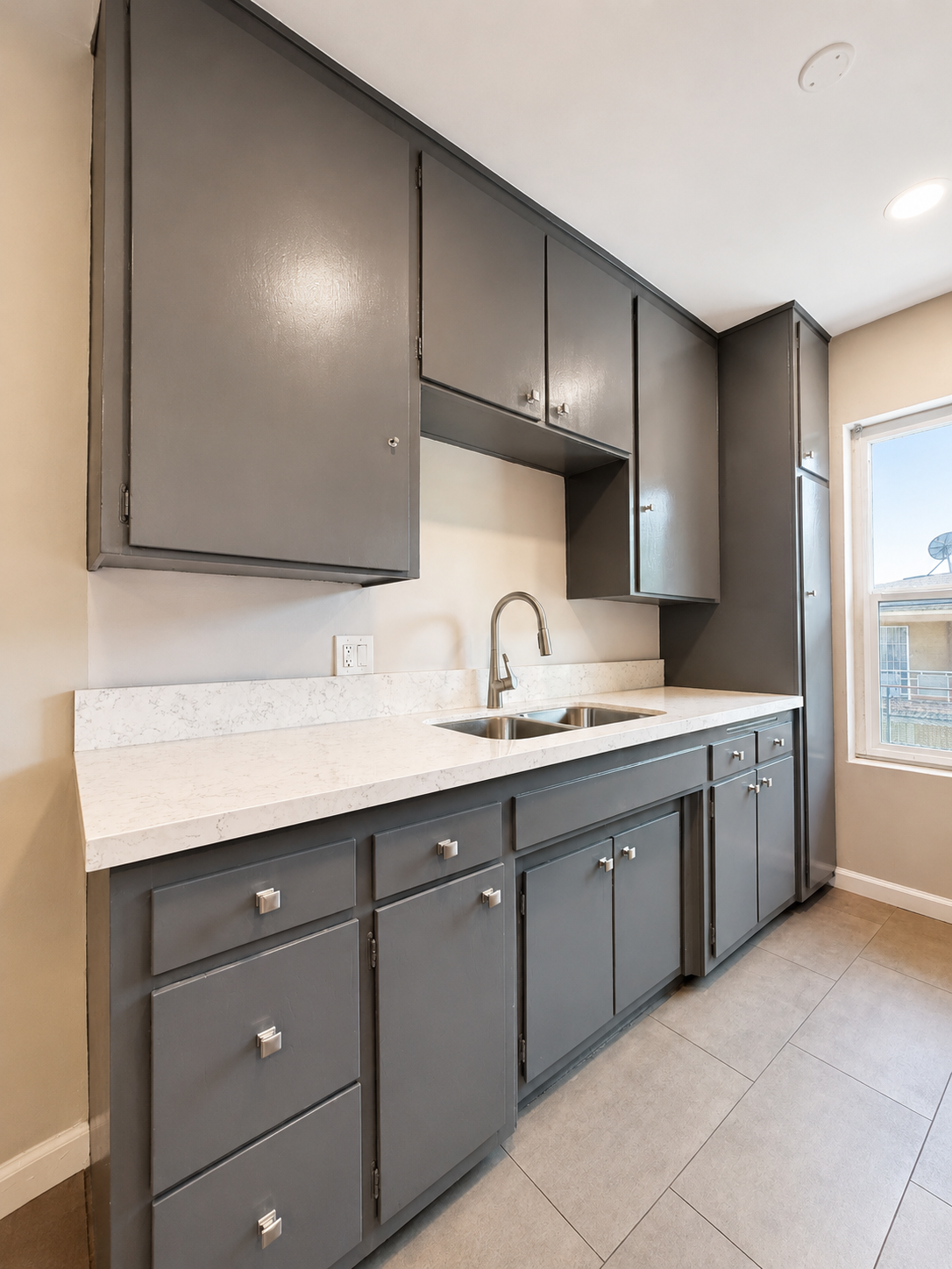 1 bedroom apartment, pet friendly in 7741 Romaine St, Unit 9 West Hollywood, CA 90046 — photo 6