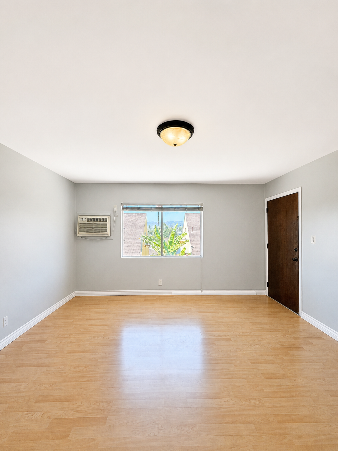 2 bedroom apartment, pet friendly in 2711 Bellevue Ave, Unit 5 Los Angeles, CA 90026 — photo 11