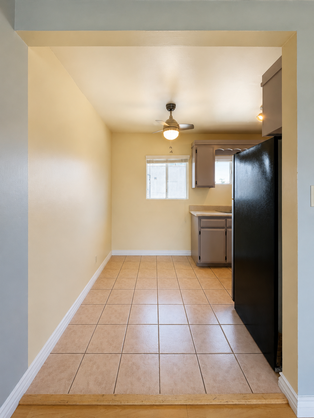 2 bedroom apartment, pet friendly in 2711 Bellevue Ave, Unit 5 Los Angeles, CA 90026 — photo 8