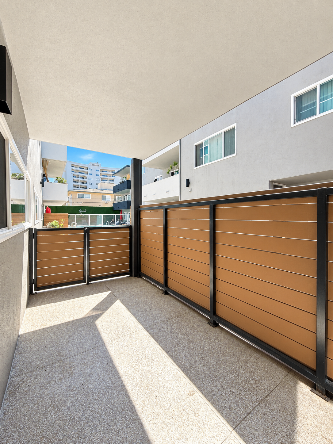 1 bedroom apartment with pool, pet friendly in 7224 Hillside Ave, Unit 7 Los Angeles, CA 90046 — photo 14