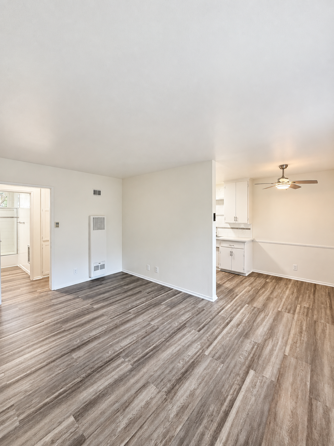 1 bedroom apartment, pet friendly in 1117 Laurel Ave, Unit 6 West Hollywood, CA 90046 — photo 8